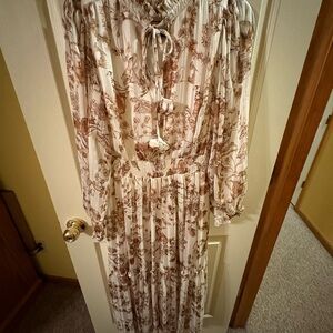 Umgee Floral Long Sleeve Dress in Cream and Brown